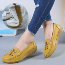  Comfortable soft-soled leather Doudou shoes womens waterproof leather casual wedge heel flat beef tendon bottom middle-aged mother single shoes