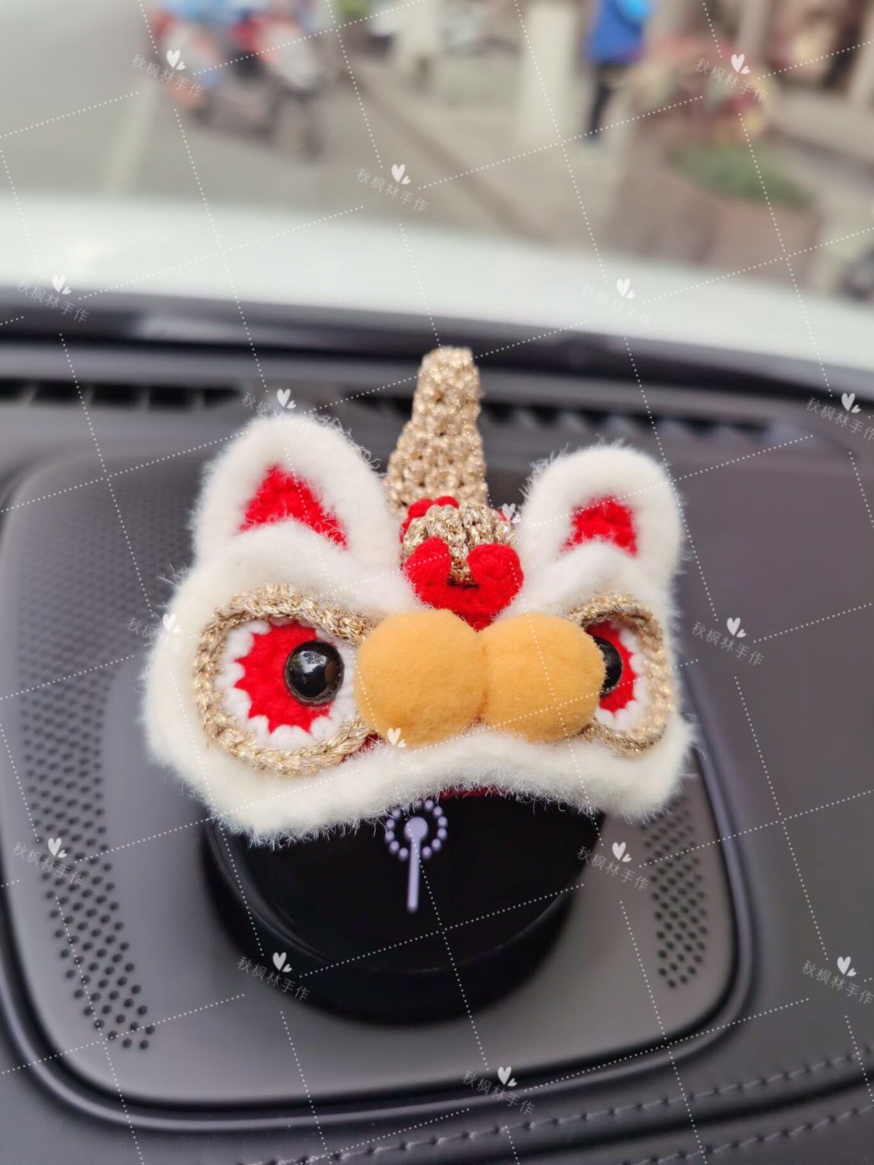 Nio decoration Weilai es8 es7 et5 nomi wake-up lion hat hand-woven national quintessence wake-up lion hat