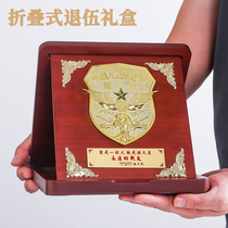 Veterans souvenirs to send comrades friends and brothers birthday gifts wooden gift box set customization