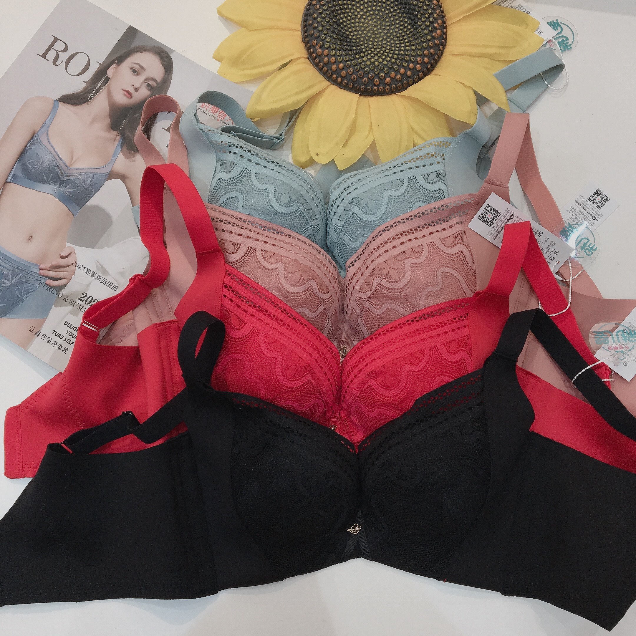 Romantic Spring Flagship Store 26010202 Medium Thick B Cup Soft Rubber Ring Gathered Up Side Breast Bra Bra CD Underwear Comfortable