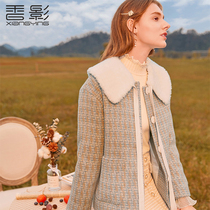 Xiangying tweed jacket womens short 2021 autumn and winter new temperament Korean loose wool collar plaid coat