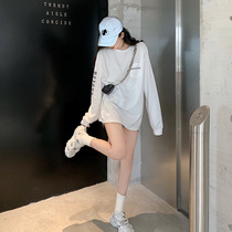 Long sleeve T-shirt female 2021 Spring and Autumn New loose Korean version Joker cotton ins Super fire medium long bottoming coat tide