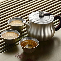 The companys annual meeting gifts to lead customers elders high-end practical souvenirs New Years Day gifts