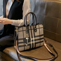 French official Caring Koko ~ goddess all love genuine leather bag Handbag Woman Handbag Slanted Satchel Shoulder Bag