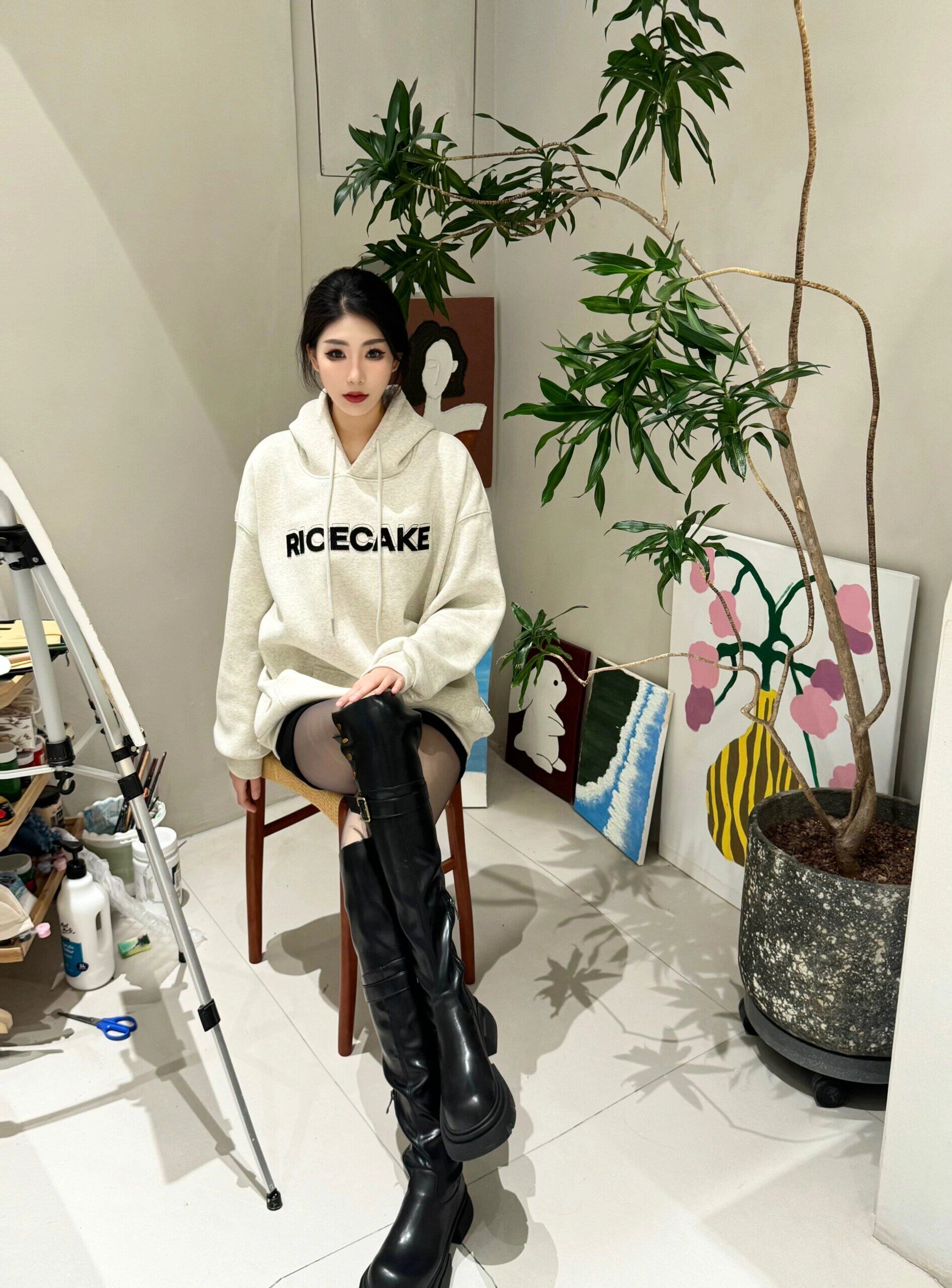 小野和子冬季黑丝光腿神器 加绒双层设计保暖不臃肿 替换装方便实用