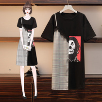  Big woman high-end plus size womens summer new fat sister age reduction belly cover thin stitching mid-length dress