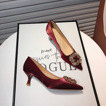 Fashion Famous Yuan Water Drill Square Button Silk Satin Fine Heel Gown Wedding Shoes Women 2022 Spring New Sexy with Single Shoe