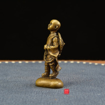 Chinese classical character small bronze wares rushed by bronze Little Monk small monk Xiami pure copper desktop ornaments creative home