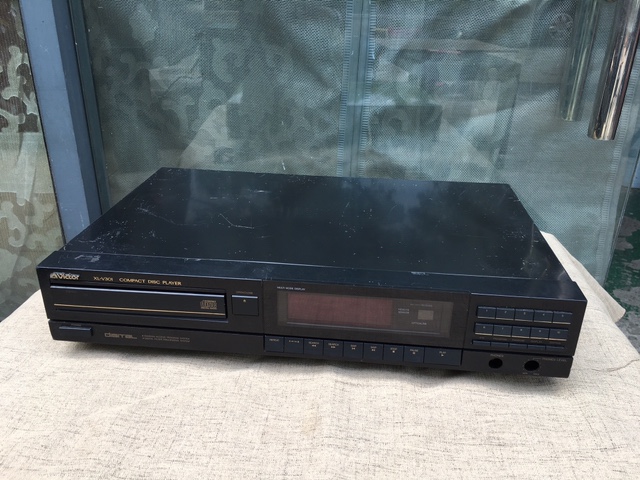 Japan original victor XL-V301 CD player victor CD player