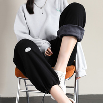 Black velvet sweatpants womens autumn and winter loose beam feet high waist casual thick Harlan pants 2021ins tide
