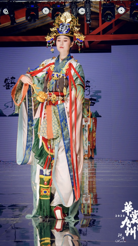 【Helu】Hanfu Yongle Palace Mural Restoration Costume, Jiuzhou Fashion Show Style—【Western Queen Mother】