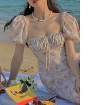 Haze Gramme Claire French style retro bubble sleek sleeves Fancy Dress to collect waist with a straight shoulder holiday dress