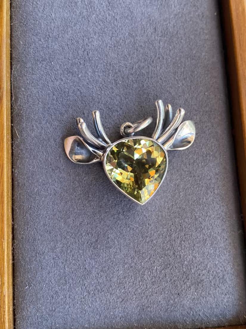 Kakajia handmade silver jewelry design three-dimensional deer all the way with you gold topa pendant