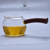 Word of the day type side to make glass fair cup hammer pattern thickened heat-resistant sub-tea machine large number tea sea uniform cup tea set accessories