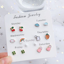 New week earnail suit female Han Edition of a simple and lovely asymmetric network decoration