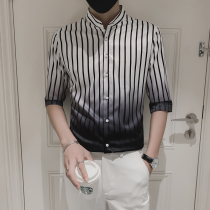 Gradient Shirt Male summer 70% sleeves Striped Mid Sleeve Shirt Han Version Sashimi Casual Handsome and Handsome Shirt