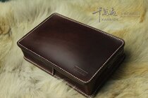 Mens Handbags Pure Handmade Custom Head Layer Oil Wax Cow Leather Casual Zipper Type Business Hand Grab Bag