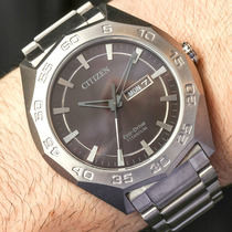 West Tiecheng Citizen double calendar polygon dial titanium alloy photokinetic energy men watch AW0060-54H