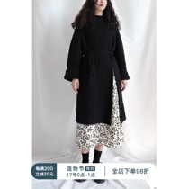 Fine point meditation point retro black thickened belted horn sleeve split mid-length sweater women loose outside wear