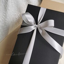 Libri Amici Scented Candle Tool Gift Box