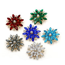 Acrylic Crystal Brooch Personality Temperament Chest Flower Jacket Do Nt Needle Sweater Suit Accessories Adornment of Atmospheric buckle