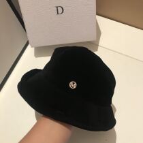 Korean version of the wild black hat womens autumn and winter fisherman hat socialite wind velvet street tide basin hat topper tide