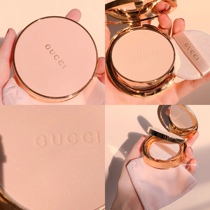 Gucci Gucci Gucci's Soft and Dumb Light Honey Powder Cake 10g Pink Shell Makeup Control Oil 00 01 Totent