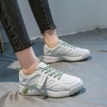 Small white shoes womens spring and autumn lightweight soft-soled sports running shoes non-slip flat mother casual shoes old Beijing cloth shoes