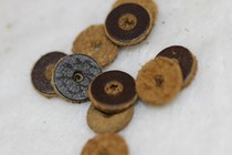 Hidden Buddha pearl accessories original color cow leather cushion percentily cow leather diameter of 1cm