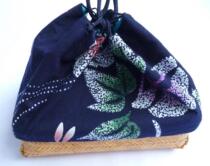 Japan Kyoto kimono shop to buy back drawstring bag Kimono fabric blue dye floral pattern Bamboo woven bottom bag multi-purpose bag