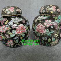 Jingdezhen Cultural Revolution Factory goods porcelain hand-painted pastel black land Wanhua 5 inch treasure altar pair