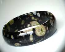 Spring flowers Luoyang plum jade bracelet natural jade bracelet Peach pollen Agate red jade green jade bracelet 55