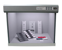 GRETAGMACBETH XRite American Standard Light Source Color Light box Judge II