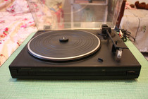 Japan imported original Jianwu KD-47F record player Record player vinyl disc record player color 95% new