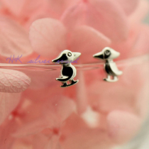  New Hong Kong local super beautiful fashion all-match 925 sterling silver ear nails hypoallergenic ear raising female