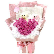 Order flowers to buy flowers Shanghai flower shop Valentines Day Valentines Day flowers purple roses 33 bouquets to send bears