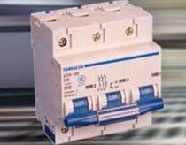 Tianshui two three DZX2-3P 63A ~ 100A small circuit breaker Tianshui 213 circuit breaker