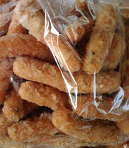 Wenzhou special folk snack Wenzhou characteristic loquat infarction Bipa infarction falling infarction oil Beijing fragrance crisp