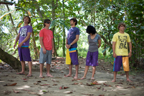 KBC@North Kinky Linky fashion casual straight cylinder cut for mens short sleeve T-shirt