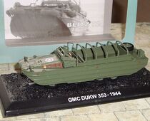 Spot] 1:72 AMER model World War II US GMC DUKW 353 duck wheeled amphibious transporter