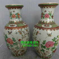 Jingdezhen Cultural Revolution Factory goods porcelain hand-painted pastel gold Bogu (flowers blossom rich) a pair of blue bottles