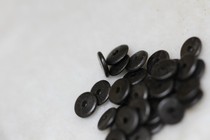 Tibetan Buddhist pearl accessories pure black purple sandalwood with a diameter of 0 8cm 8cm