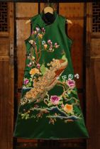 Cloud decoration totem original design womens robe National style hand-embroidered Peacock silk satin stand-up collar Chinese waistcoat robe
