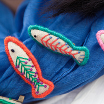 Small fish original hand embroidery brooch pin personality wild jewelry Literary cloth art Sen female national Kings hand creation