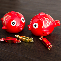 Only high-end wedding creative candy box finished wedding kiss fish candy box full moon with hand back gift box