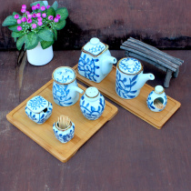 Hot Japanese underglaze color ceramic pepper pot Sauce pot Sushi noodle restaurant seasoning pot set Salt pot Vinegar soy sauce pot