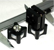 The miniature height adjustment frame APS03