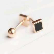 Color gold 18K rose gold square earrings screw AU750 simple temperament mini men and women ear bone ear ornaments