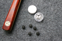 Popular British best-selling multi-layer leather head DG secret black diamond billiard club head spike Talisman