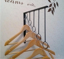 American clothing store hanger display rack Clothing display rack Floor-to-ceiling clothes rack Pastoral Wrought iron shelves hanging on the wall